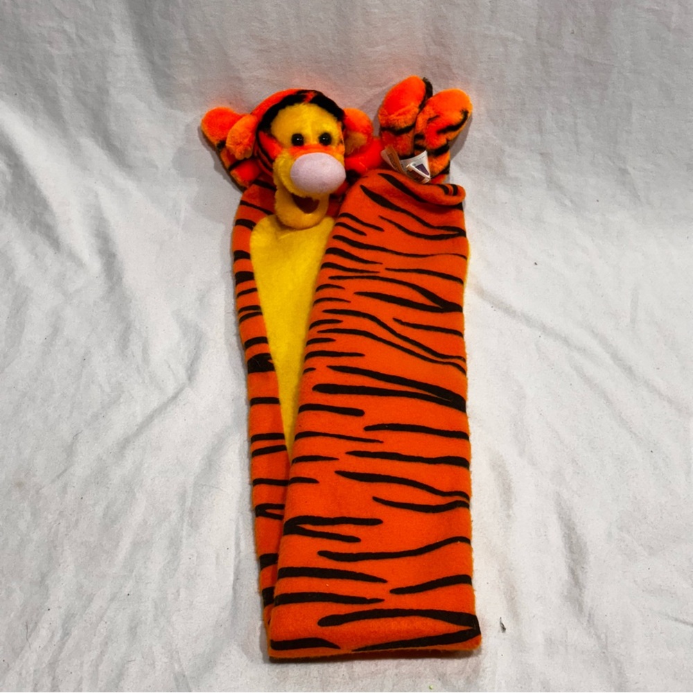 Vintage Disney Winnie The Pooh Tigger Scarf Neck Warmer Plush Fleece Winter